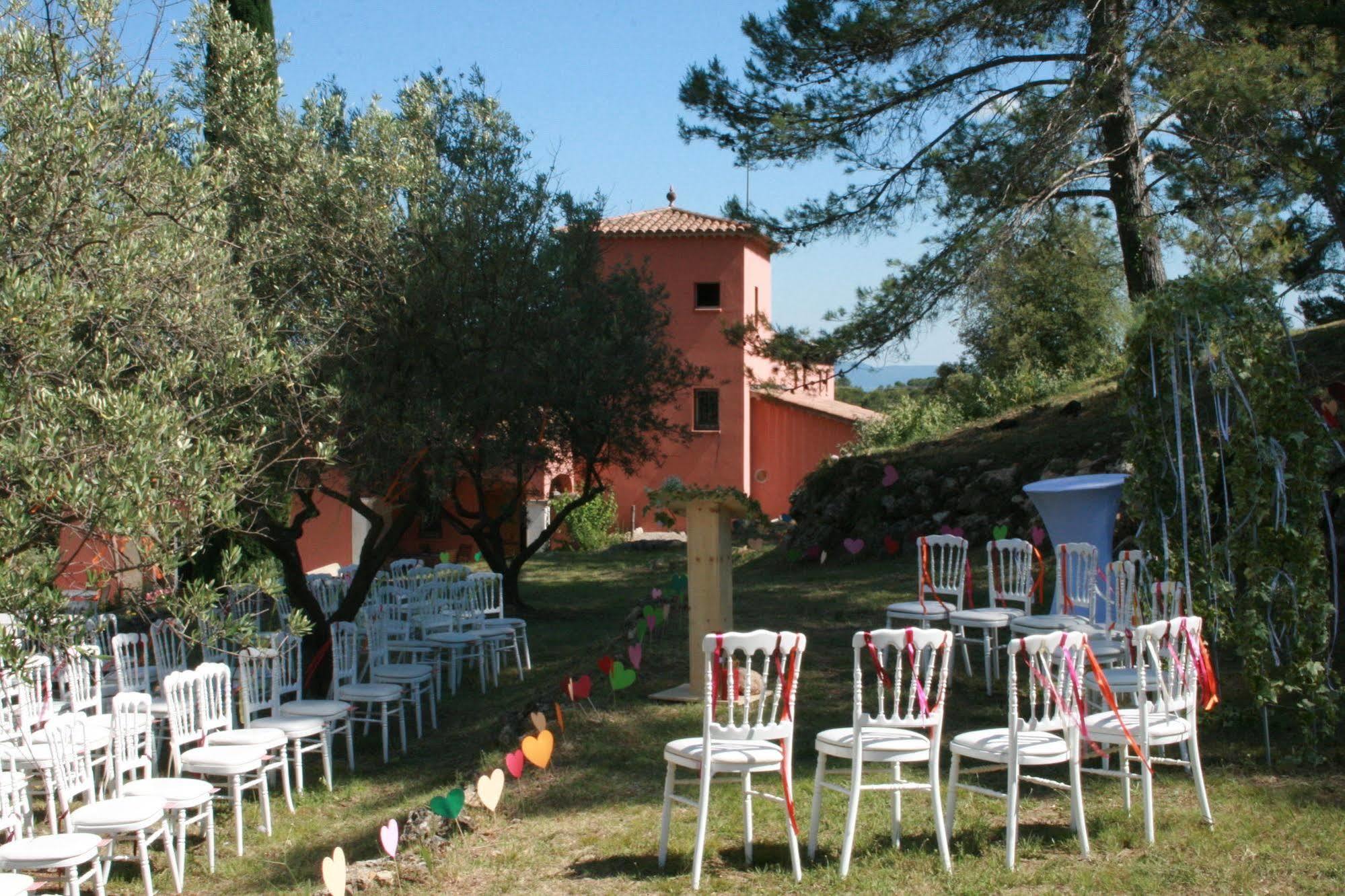 Hotel Domaine Rabiega Flayosc Exterior foto